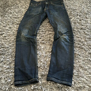 Levi’s 510 dark denim vtg jeans size 30 x 32 fit women’s 8-10